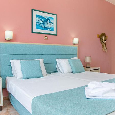 Theoni Apartments ماليا المظهر الخارجي الصورة