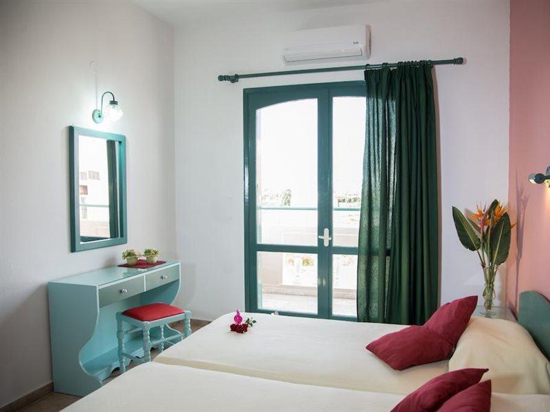 Theoni Apartments ماليا المظهر الخارجي الصورة