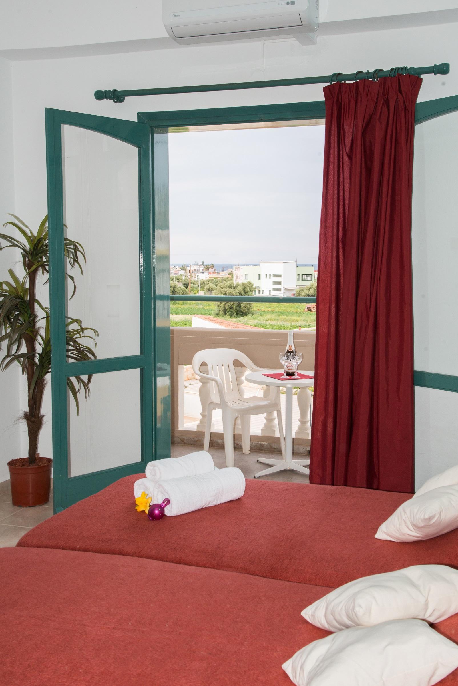 Theoni Apartments ماليا المظهر الخارجي الصورة