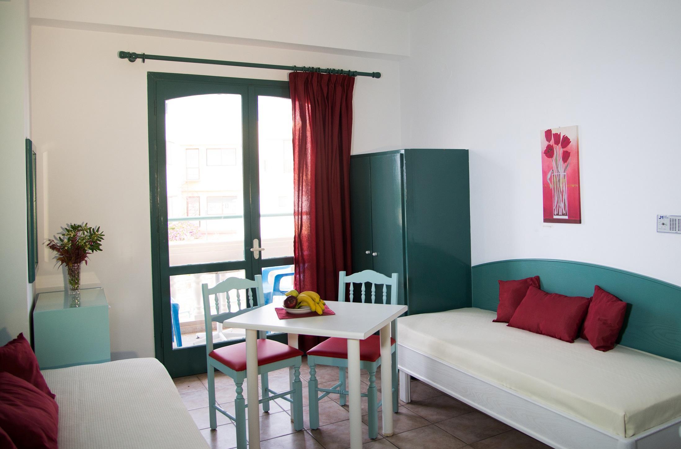 Theoni Apartments ماليا المظهر الخارجي الصورة