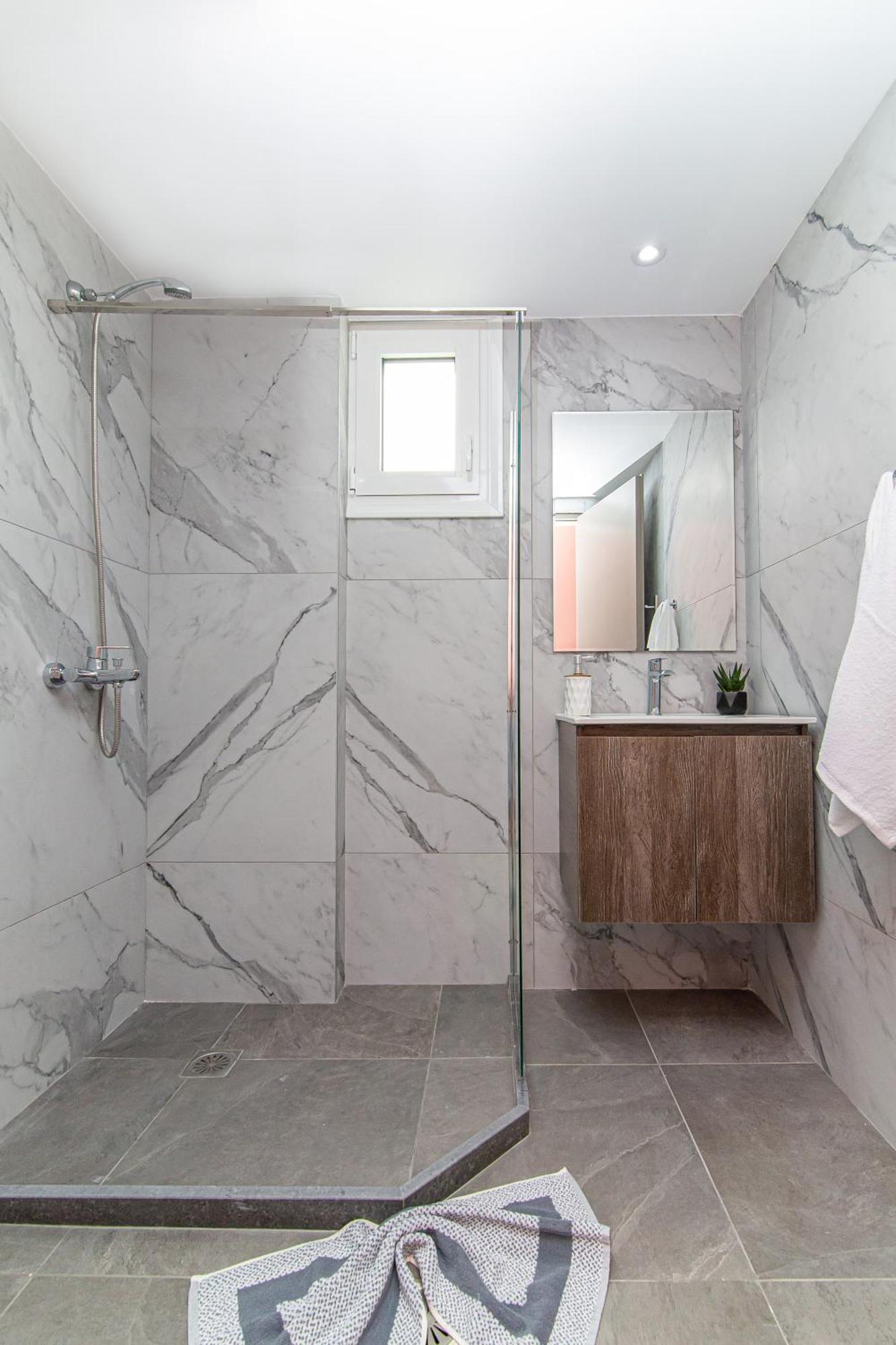 Theoni Apartments ماليا المظهر الخارجي الصورة