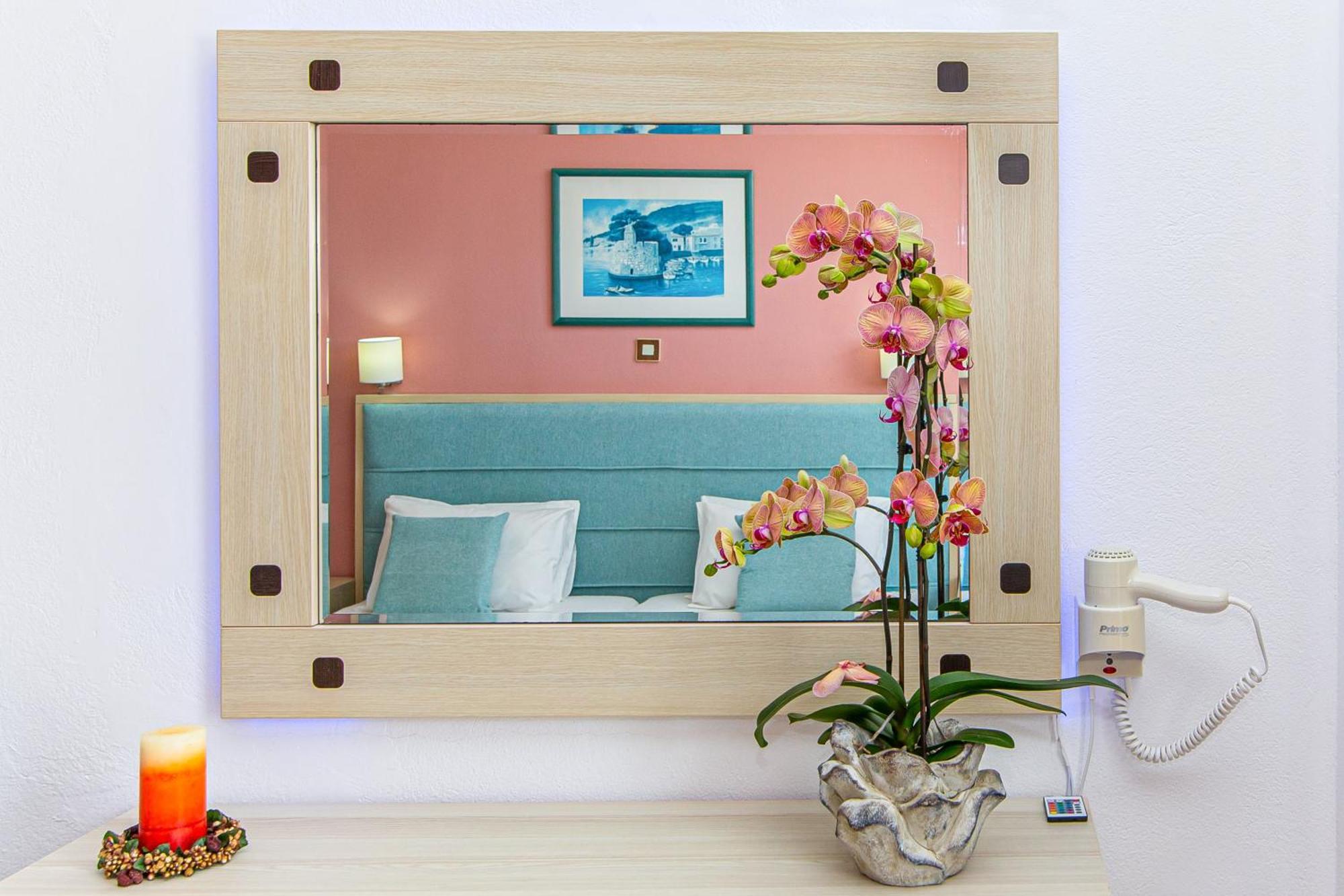 Theoni Apartments ماليا المظهر الخارجي الصورة