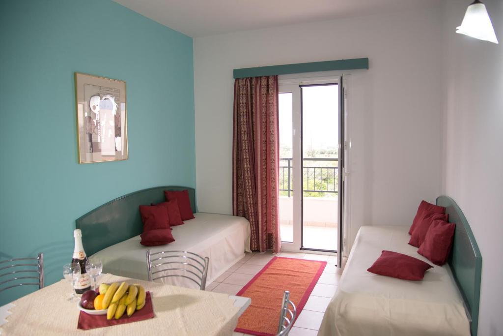Theoni Apartments ماليا المظهر الخارجي الصورة